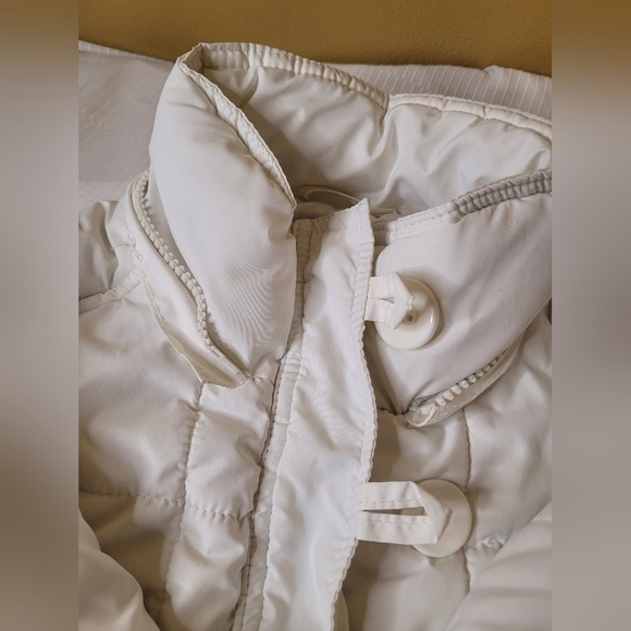 Zenana Outfitters My Favorite Jacket White Puffer sz S - Picture 3 of 13
